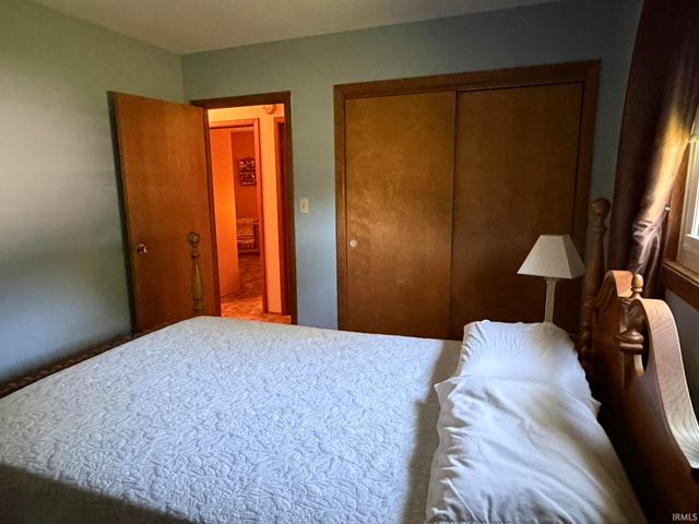 877 S Western Drive, Bloomington, IN 47403