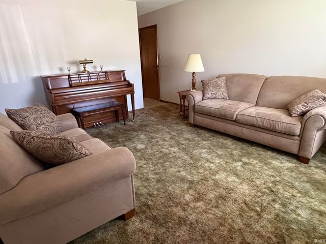 877 S Western Drive, Bloomington, IN 47403
