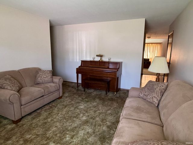 877 S Western Drive, Bloomington, IN 47403