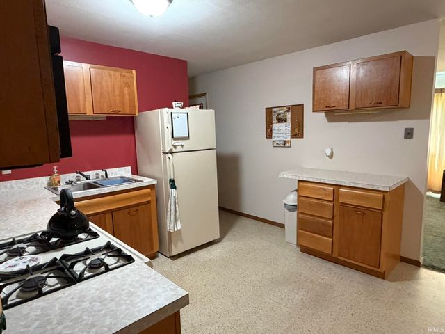 877 S Western Drive, Bloomington, IN 47403