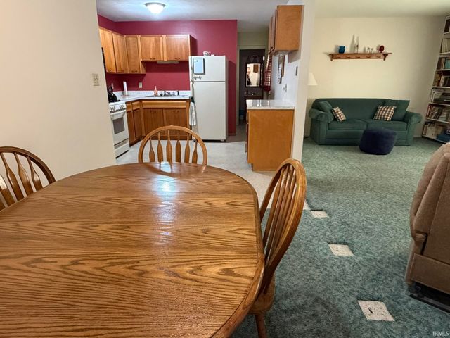 877 S Western Drive, Bloomington, IN 47403