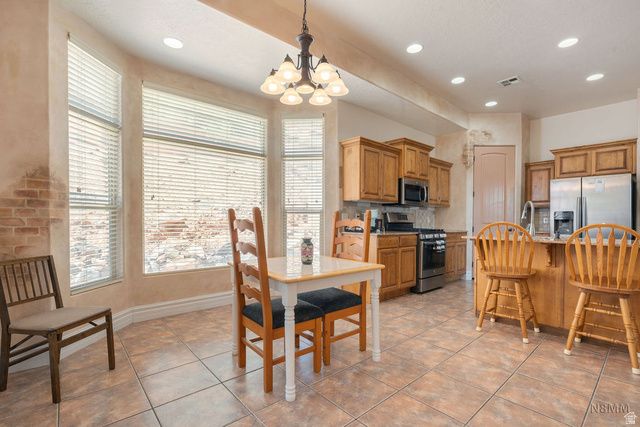 607 W 180 CIR, St. George, UT 84770