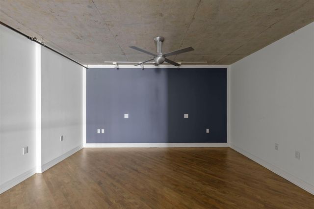 1025 S Shepherd Drive, Houston, TX 77019