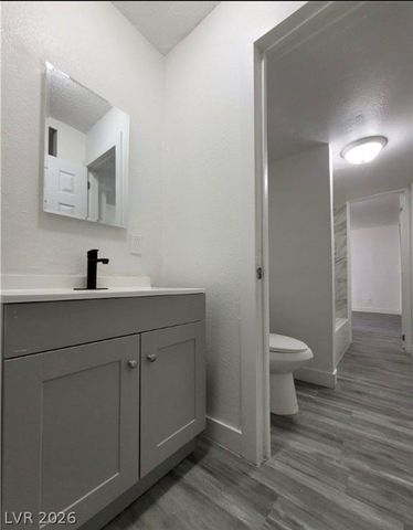 740 North 11th Street 2, Las Vegas, NV 89101