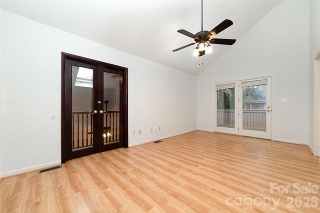 606 N Graham Street, Charlotte, NC 28202