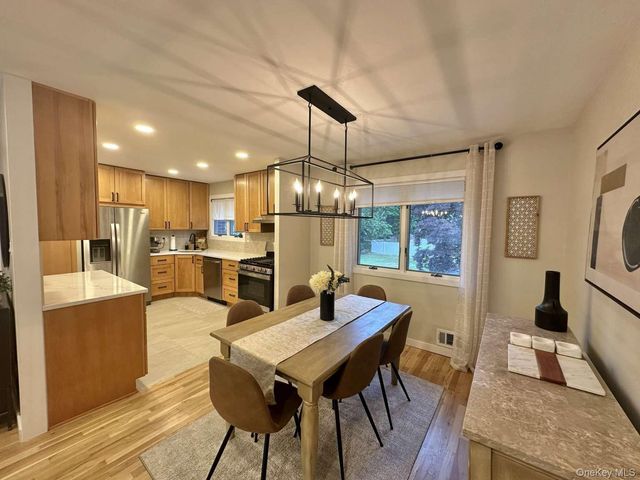 122 Jordan Street, Bay Shore, NY 11706