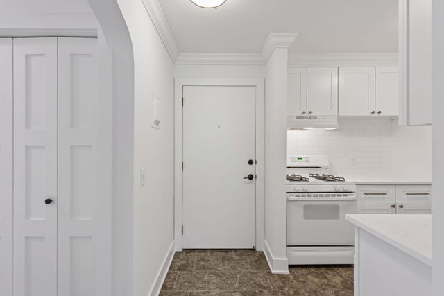 7310 York Avenue S 211-4, Edina, MN 55435