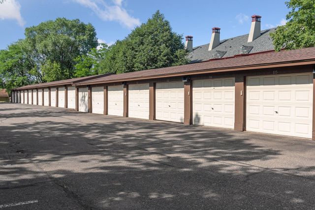 7310 York Avenue S 211-4, Edina, MN 55435