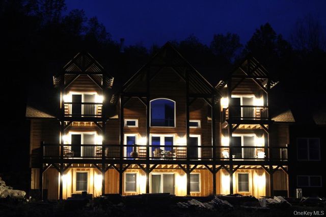 535 County Route 22, Middletown, NY 10940