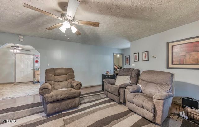 758 Old Stage Road, Church Hill, TN 37642