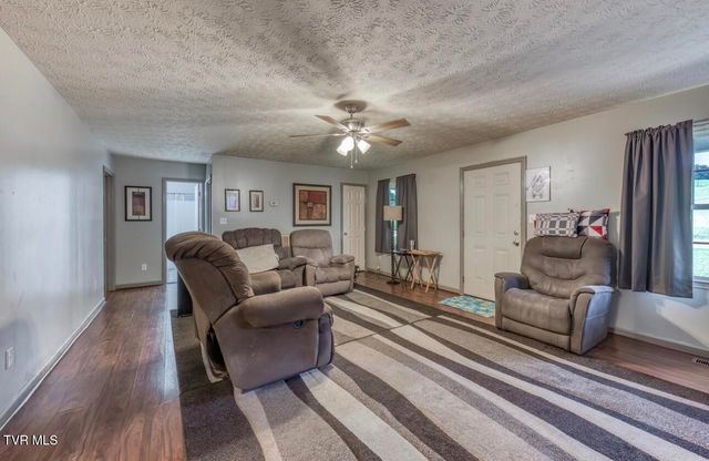 758 Old Stage Road, Church Hill, TN 37642