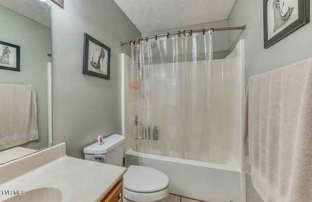 758 Old Stage Road, Church Hill, TN 37642