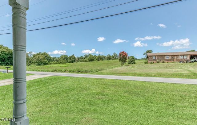 758 Old Stage Road, Church Hill, TN 37642