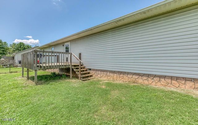758 Old Stage Road, Church Hill, TN 37642