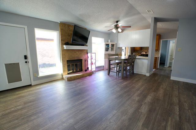 8208 Avenue X, Lubbock, TX 79423