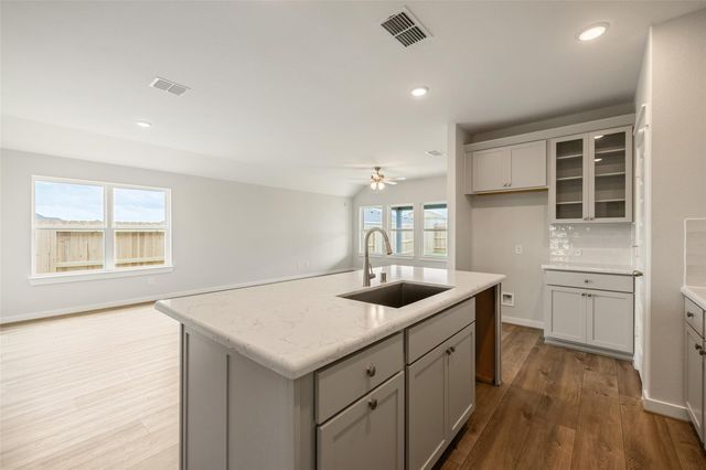416 Fields Forest Lane, Dayton, TX 77535
