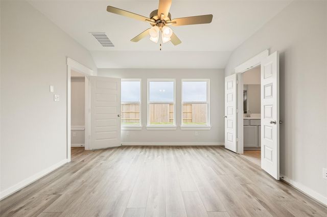 416 Fields Forest Lane, Dayton, TX 77535