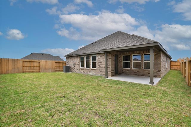 416 Fields Forest Lane, Dayton, TX 77535