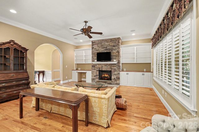 314 W Glenview Drive, Salisbury, NC 28147