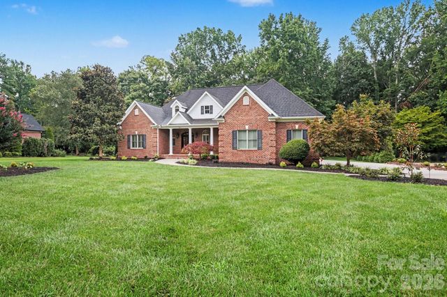 314 W Glenview Drive, Salisbury, NC 28147