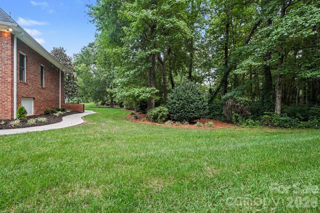 314 W Glenview Drive, Salisbury, NC 28147