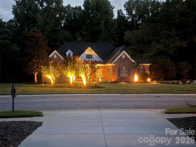 314 W Glenview Drive, Salisbury, NC 28147