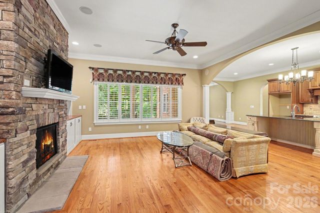 314 W Glenview Drive, Salisbury, NC 28147