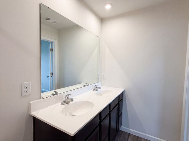 937 Blue Ash Way, Christiana, TN 37037