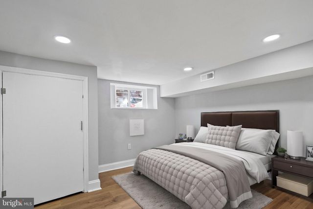 2640 E OLIVER ST, Baltimore, MD 21213