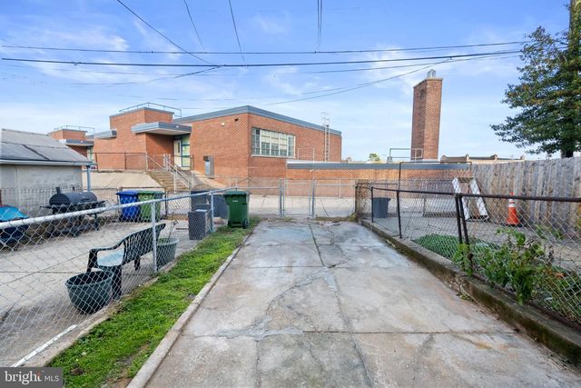 2640 E OLIVER ST, Baltimore, MD 21213