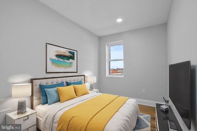 2640 E OLIVER ST, Baltimore, MD 21213