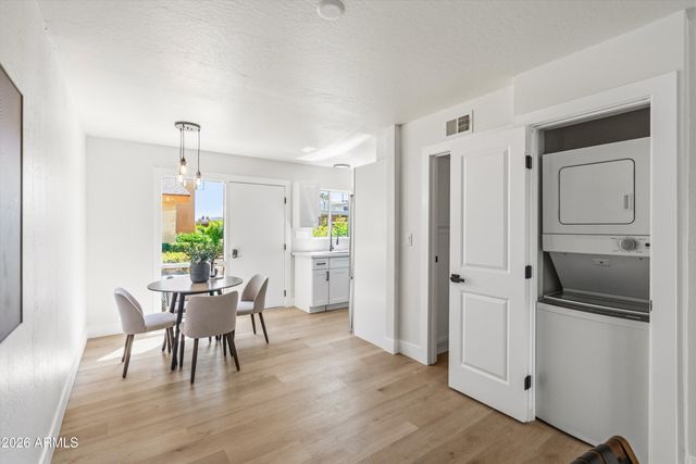 4620 N 68TH Street 116, Scottsdale, AZ 85251