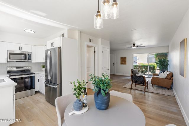 4620 N 68TH Street 116, Scottsdale, AZ 85251