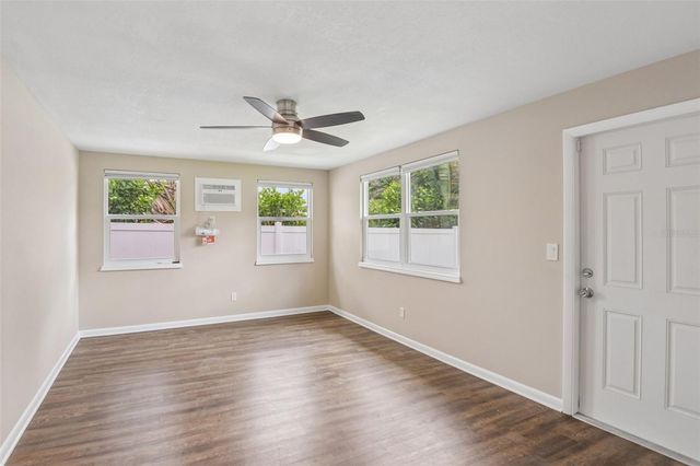 563 EASTVIEW ROAD, Largo, FL 33770