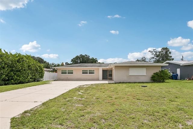 563 EASTVIEW ROAD, Largo, FL 33770