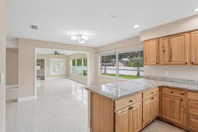 563 EASTVIEW ROAD, Largo, FL 33770