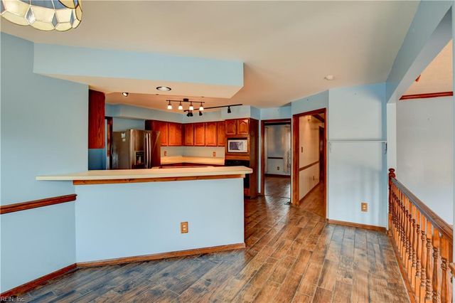 833 Copper Stone CIR, Chesapeake, VA 23320