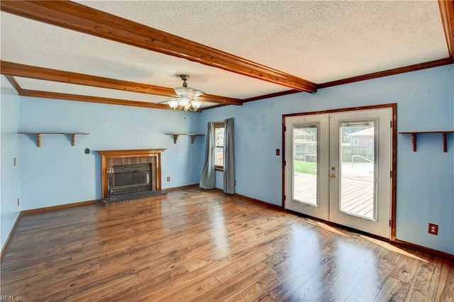 833 Copper Stone CIR, Chesapeake, VA 23320