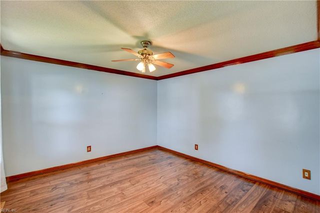 833 Copper Stone CIR, Chesapeake, VA 23320