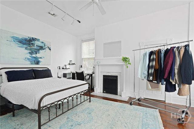 303 W 39th Street, Savannah, GA 31405