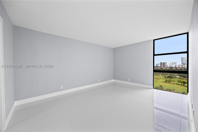 20335 W Country Club Dr 1905, Aventura, FL 33180