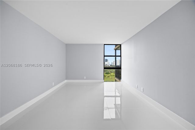 20335 W Country Club Dr 1905, Aventura, FL 33180