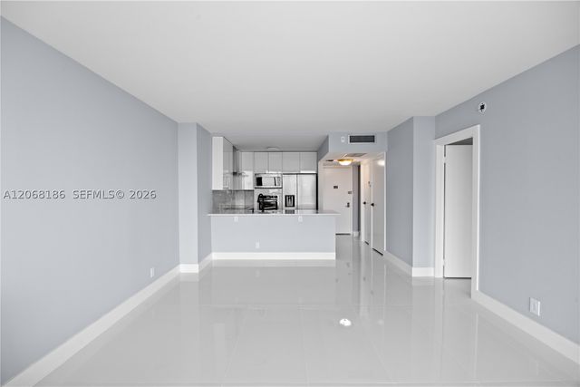 20335 W Country Club Dr 1905, Aventura, FL 33180