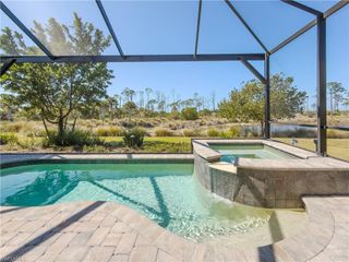 6399 NEGRIL ISLE DR, Naples, FL 34113