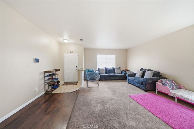 13767 Buttermilk, Victorville, CA 92392