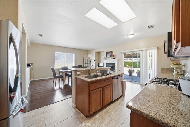 13767 Buttermilk, Victorville, CA 92392