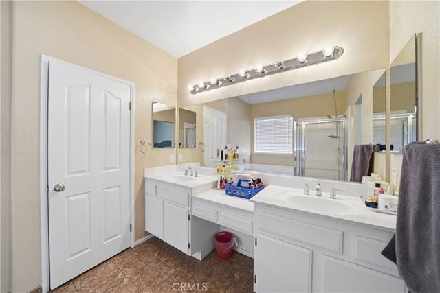 13767 Buttermilk, Victorville, CA 92392