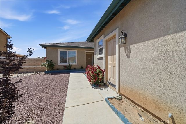 13767 Buttermilk, Victorville, CA 92392