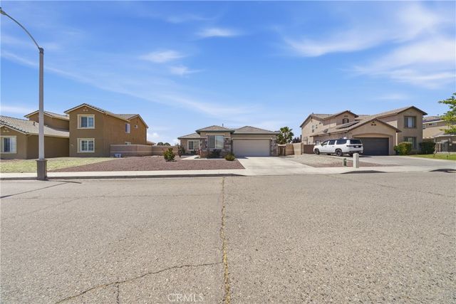 13767 Buttermilk, Victorville, CA 92392