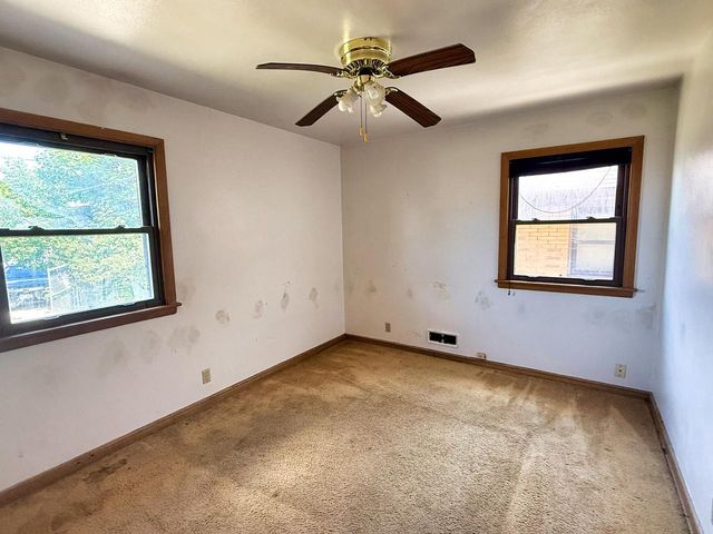 6352 W Medford AVENUE, Milwaukee, WI 53218